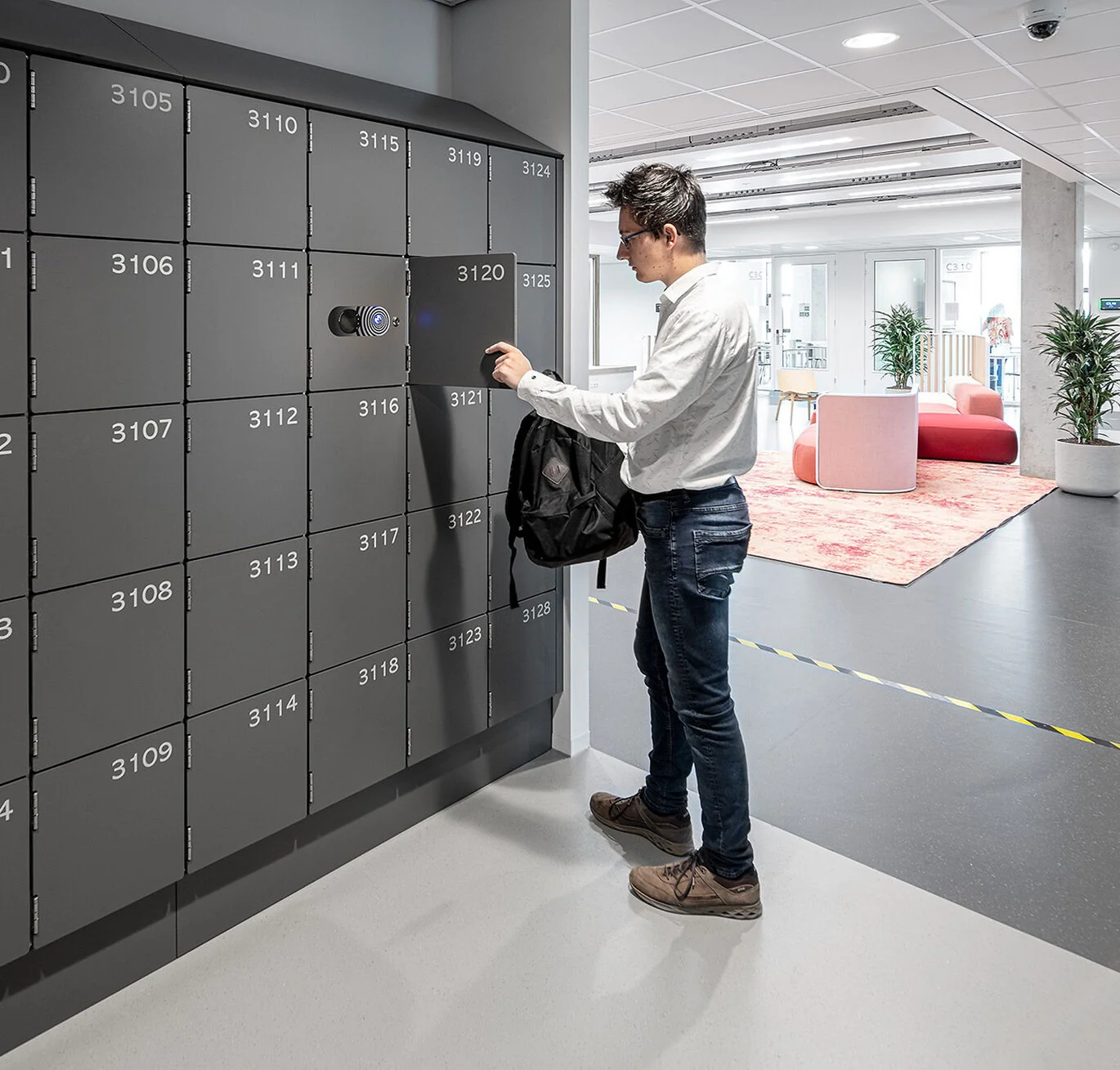 Free Lockers